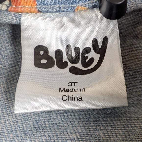 Bluey Kids Denim Jacket Bluey & Bingo All Over Print Size 3T - Picture 3 of 10
